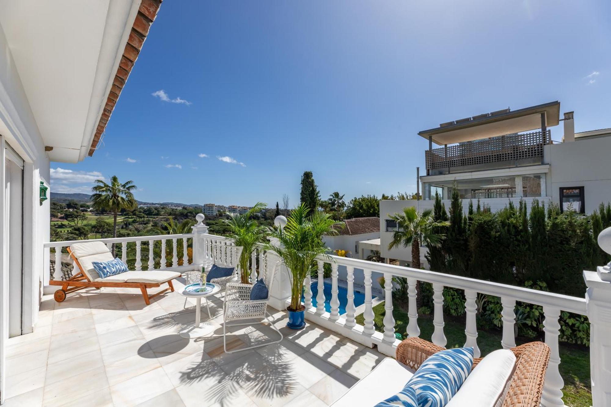 Aurora Boutique House - Only Adults